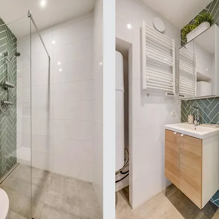 Cosy With Balcony Apartman